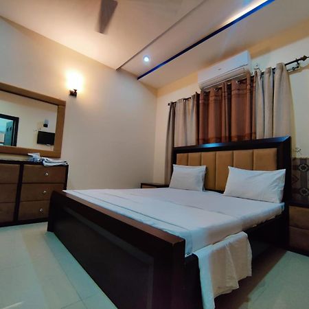 Luxury Guest Rooms راوالبيندي المظهر الخارجي الصورة